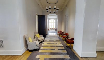 Hotel Henry