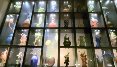 Museum of Glass: Chihuly Bridge of Glass – The Venetian Wall