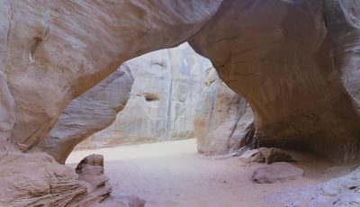 Sand Dune Arch
