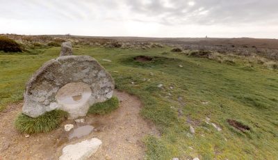 Men an Tol